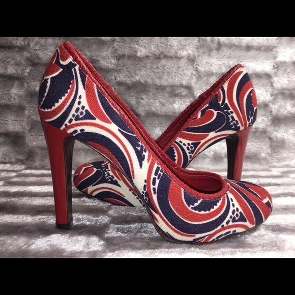Tory Burch Shoes - TORY BURCH 7M DARILYN 4'' Heel Ola Print Canvas